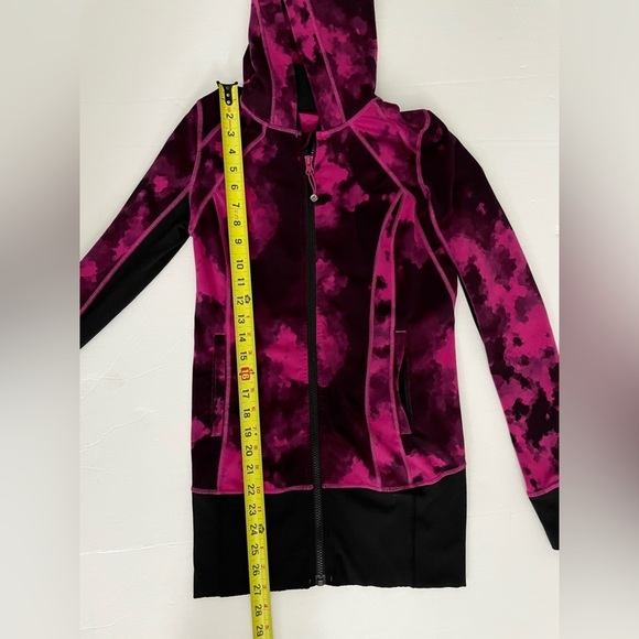Lululemon Daily Practice Jacket Blooming Pixie Raspberry Black / Black - Picture 3 of 13